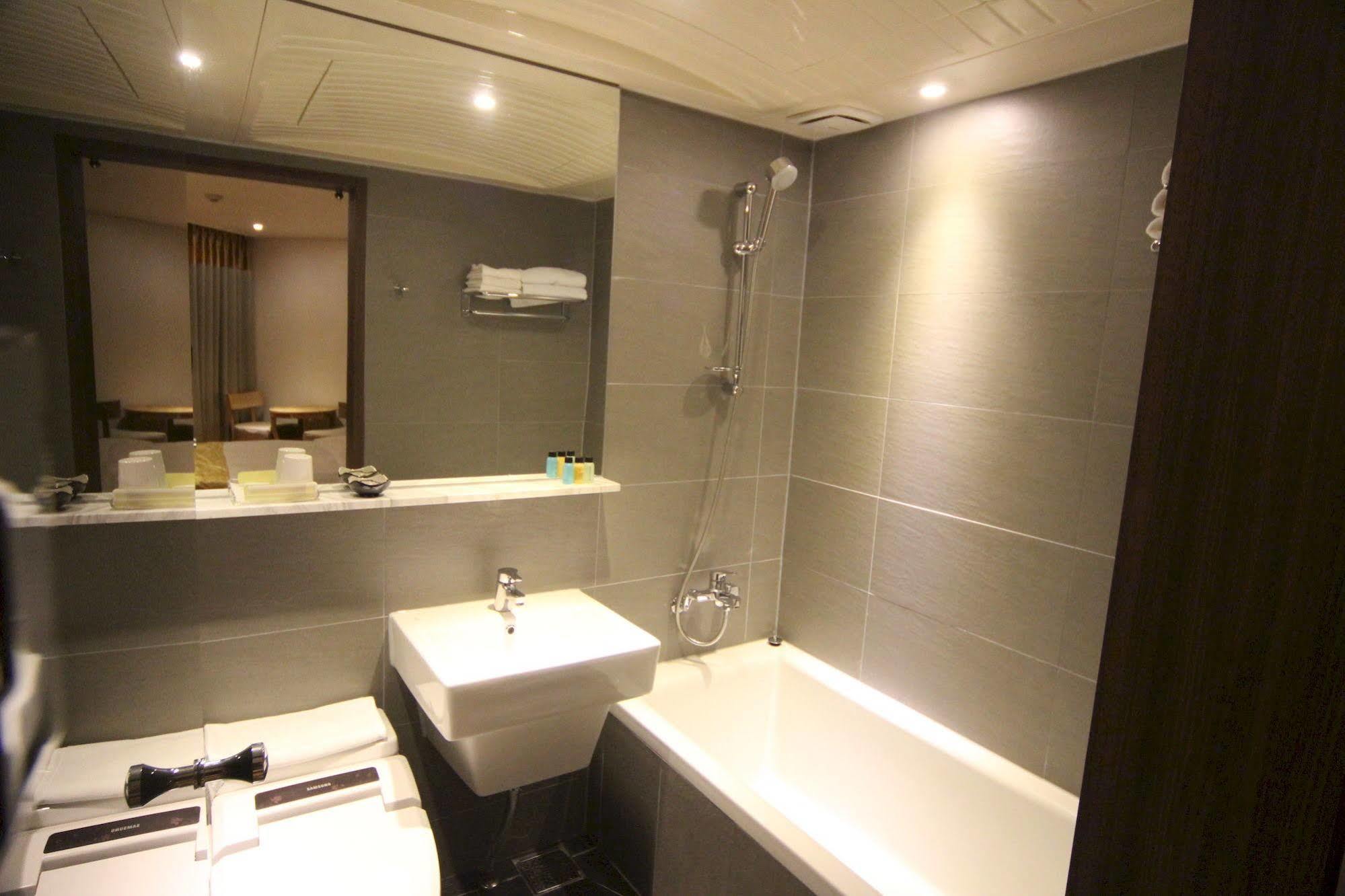 Benikea Starhills Hotel Buan Buitenkant foto
